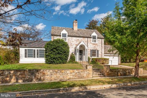 Photo of 4849 Rodman Street NW, WASHINGTON, DC 20016 (MLS # DCDC2248742)