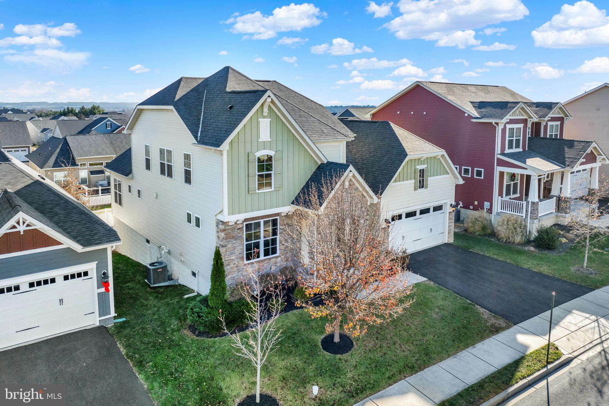 TUSCARORA CREEK - Residential