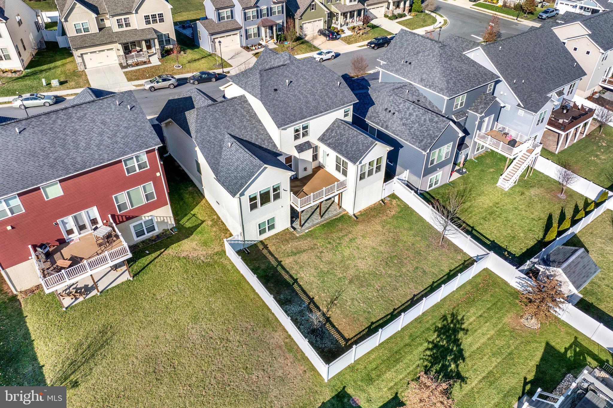 TUSCARORA CREEK - Residential