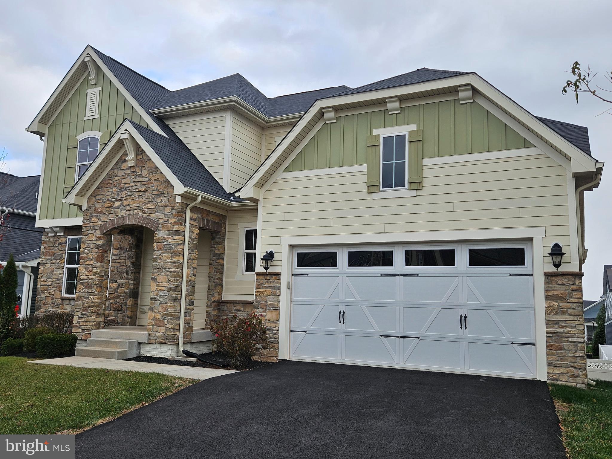 TUSCARORA CREEK - Residential