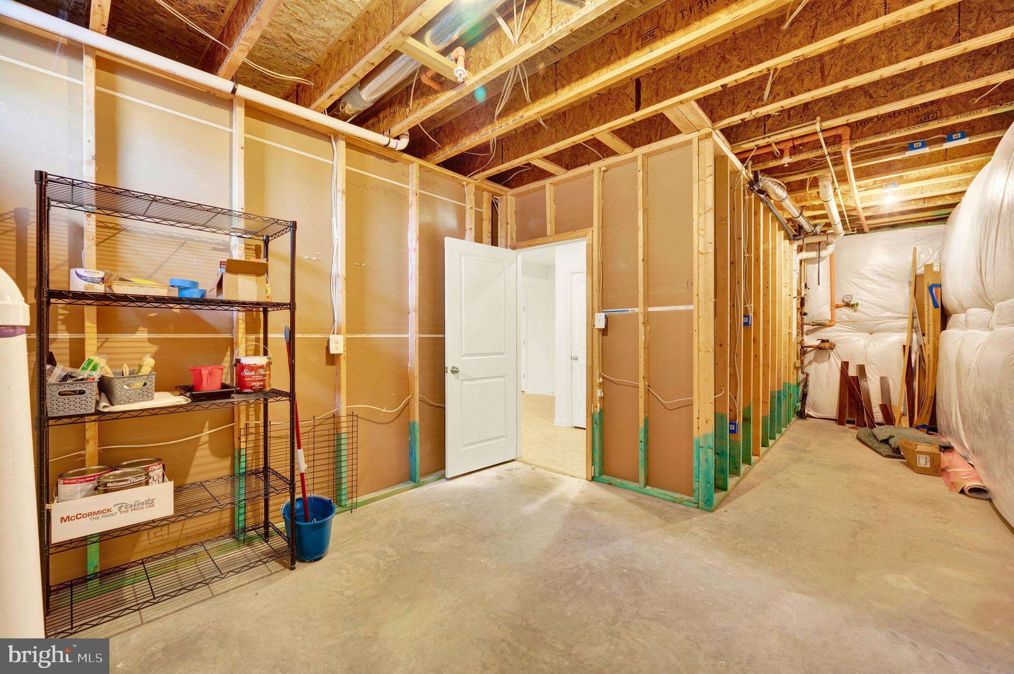 TUSCARORA CREEK - Residential