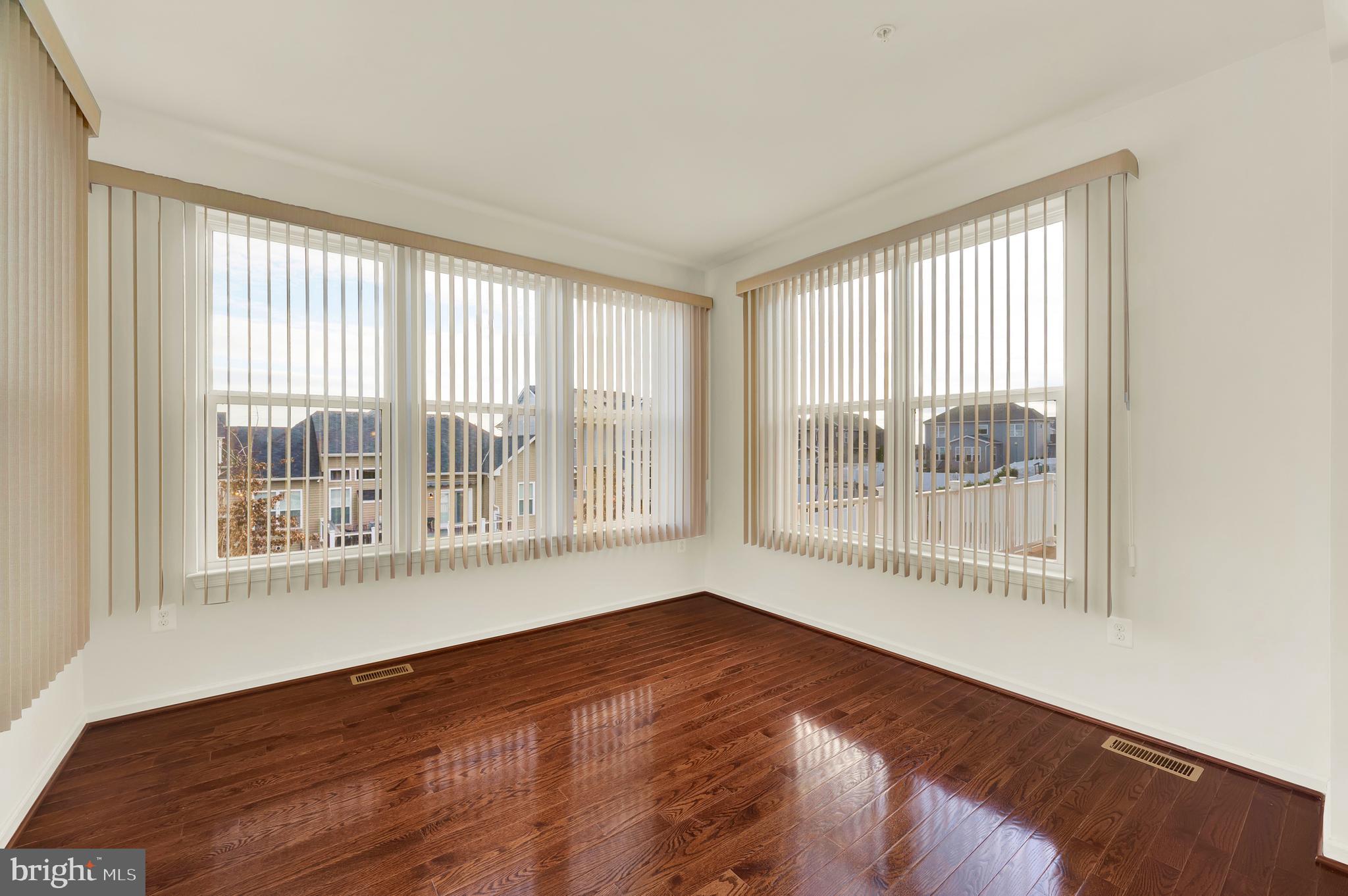 TUSCARORA CREEK - Residential