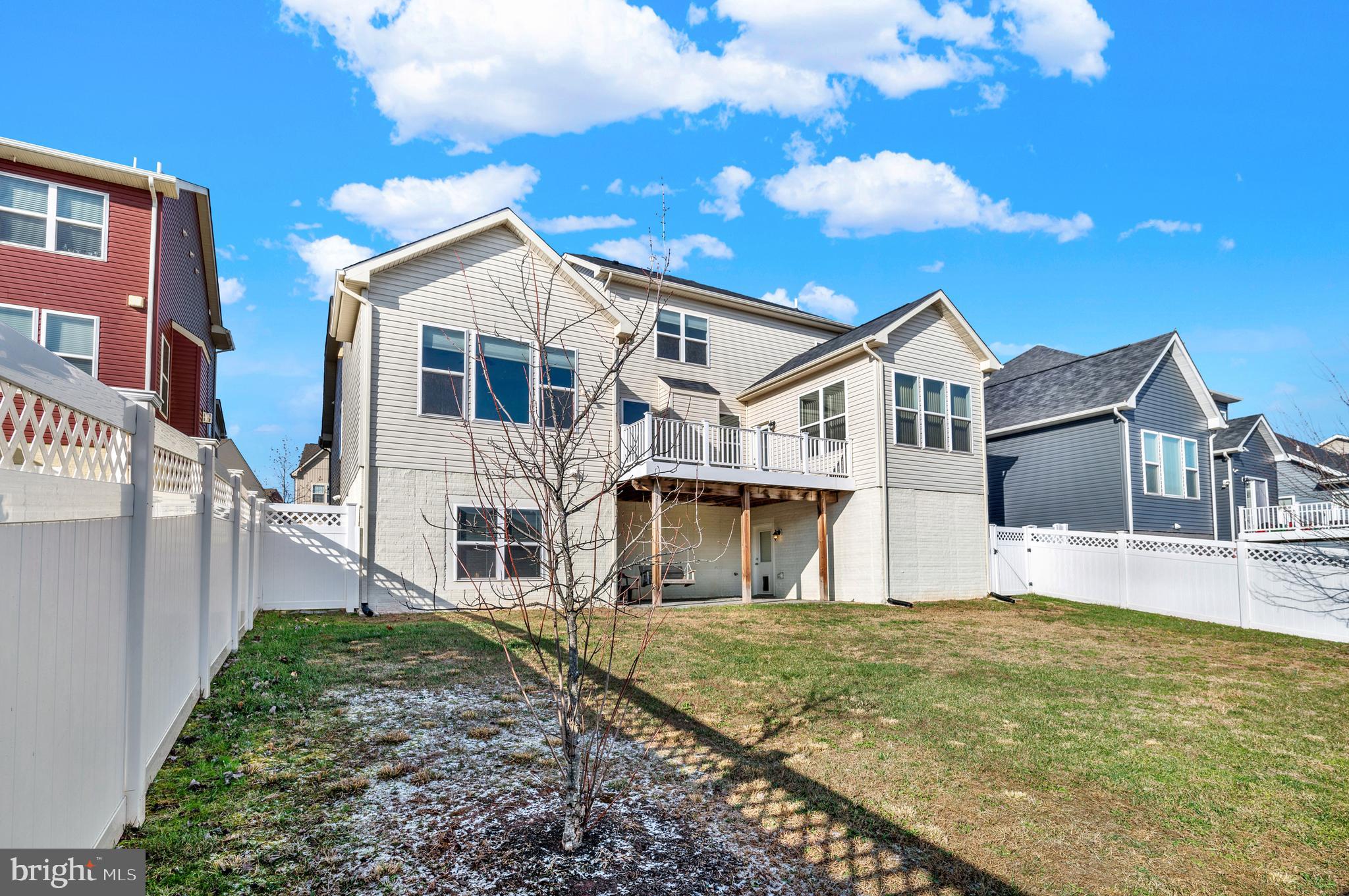 TUSCARORA CREEK - Residential