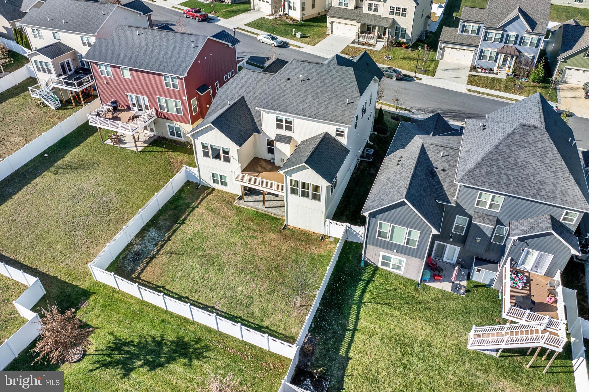 TUSCARORA CREEK - Residential