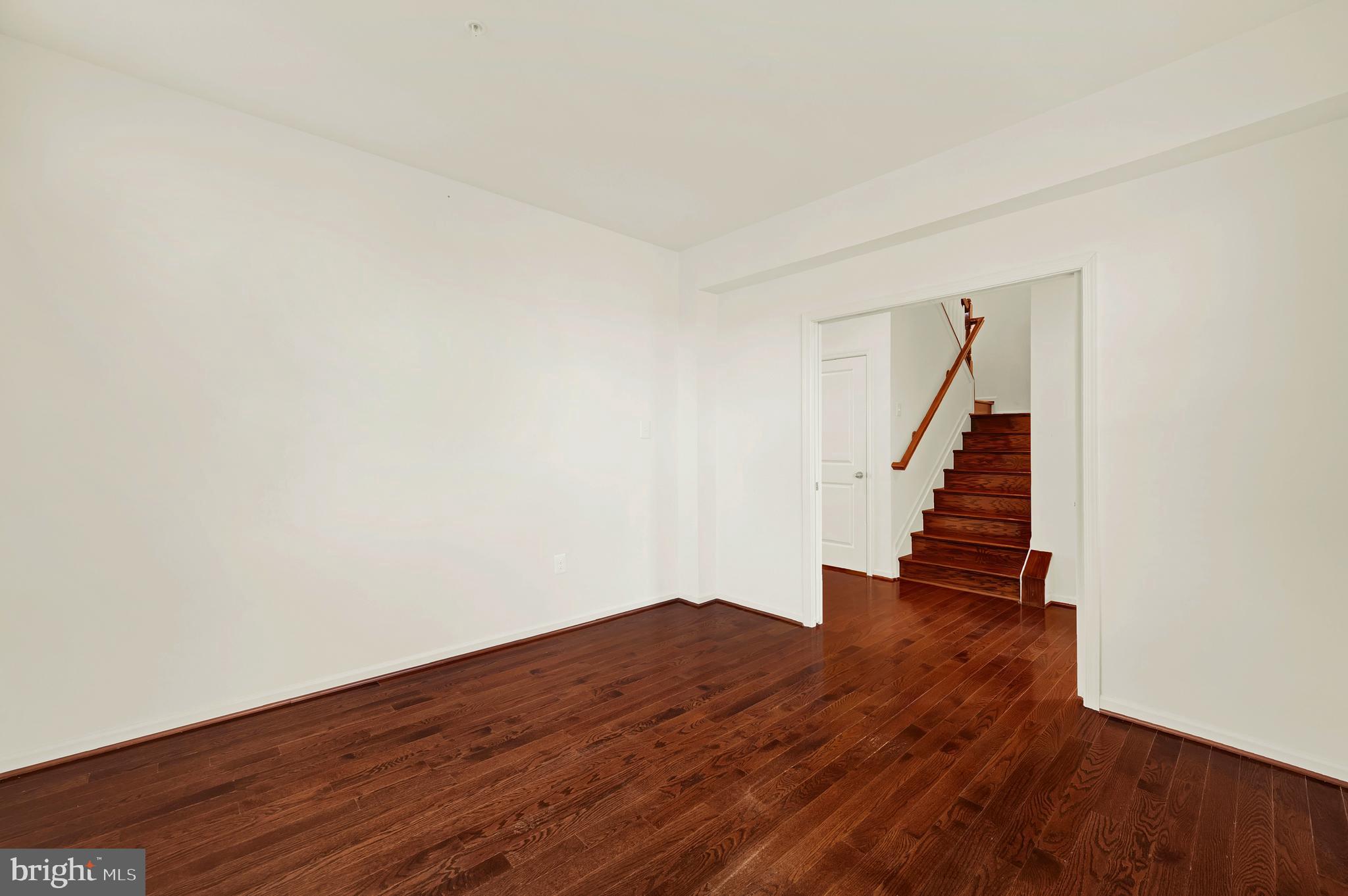 TUSCARORA CREEK - Residential