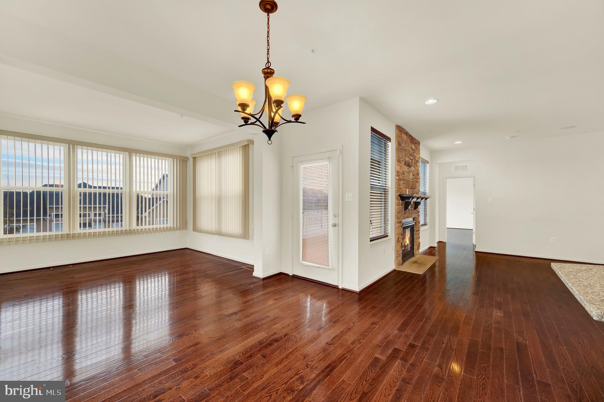 TUSCARORA CREEK - Residential