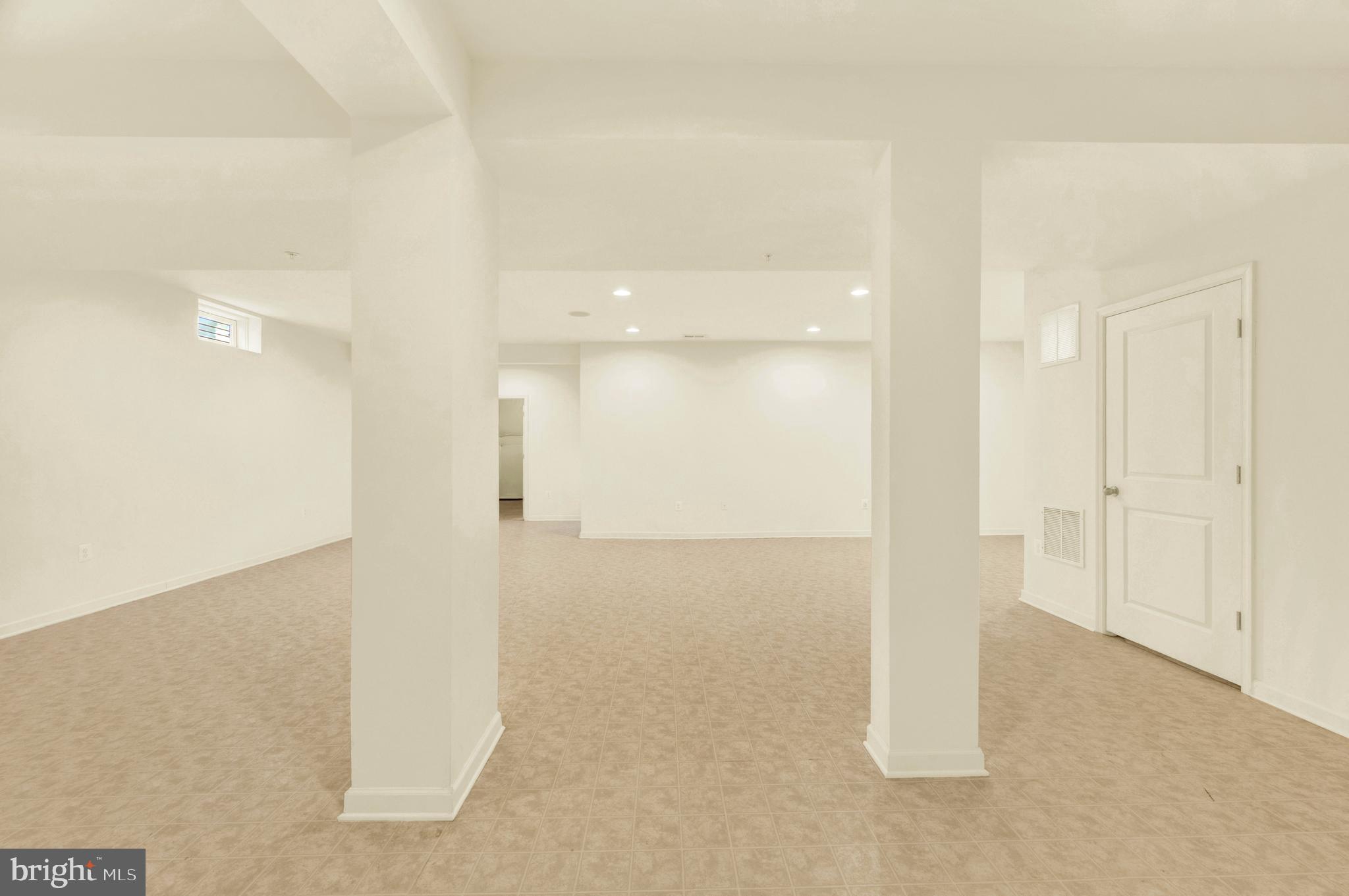 TUSCARORA CREEK - Residential