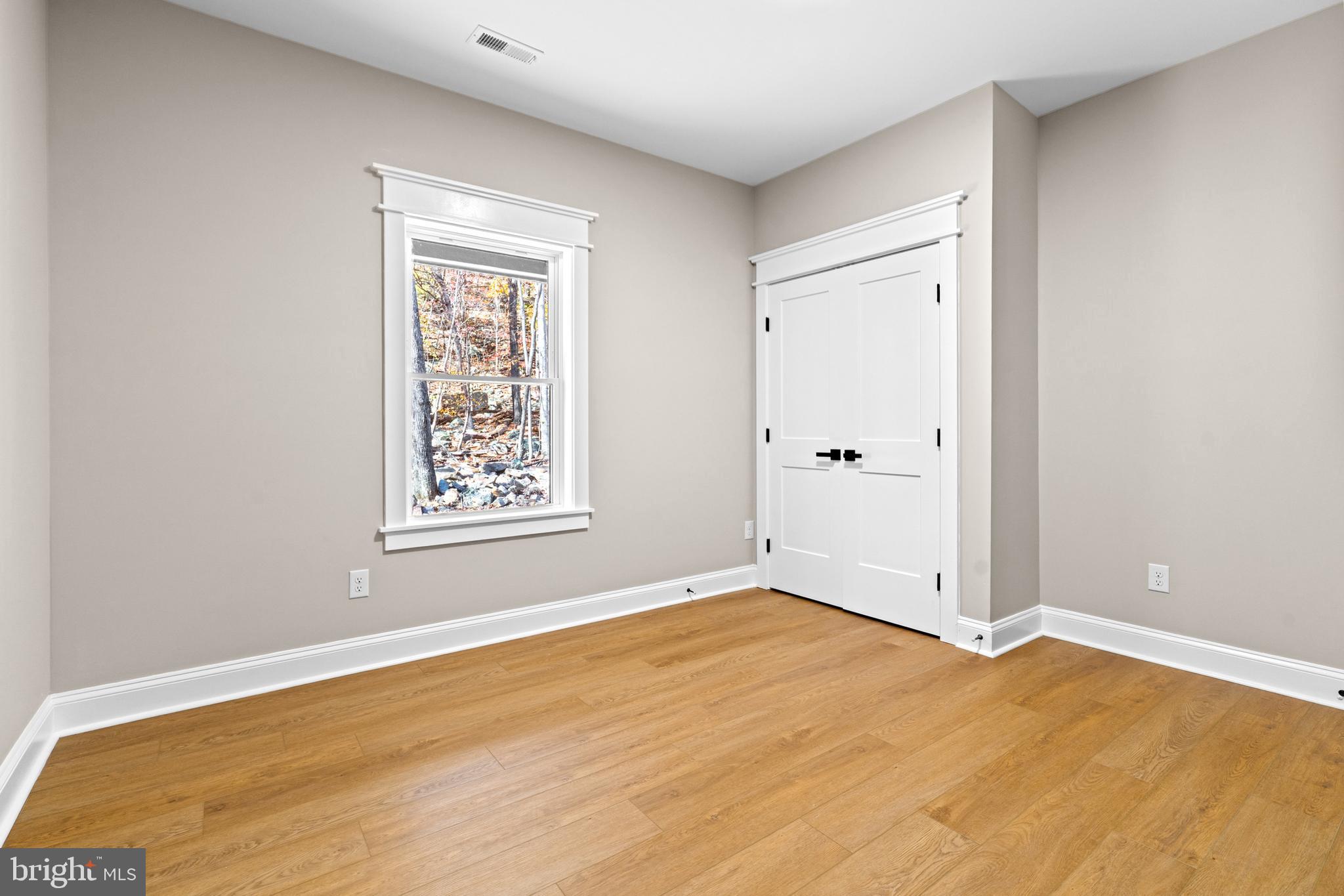 CACAPON EAST - Residential