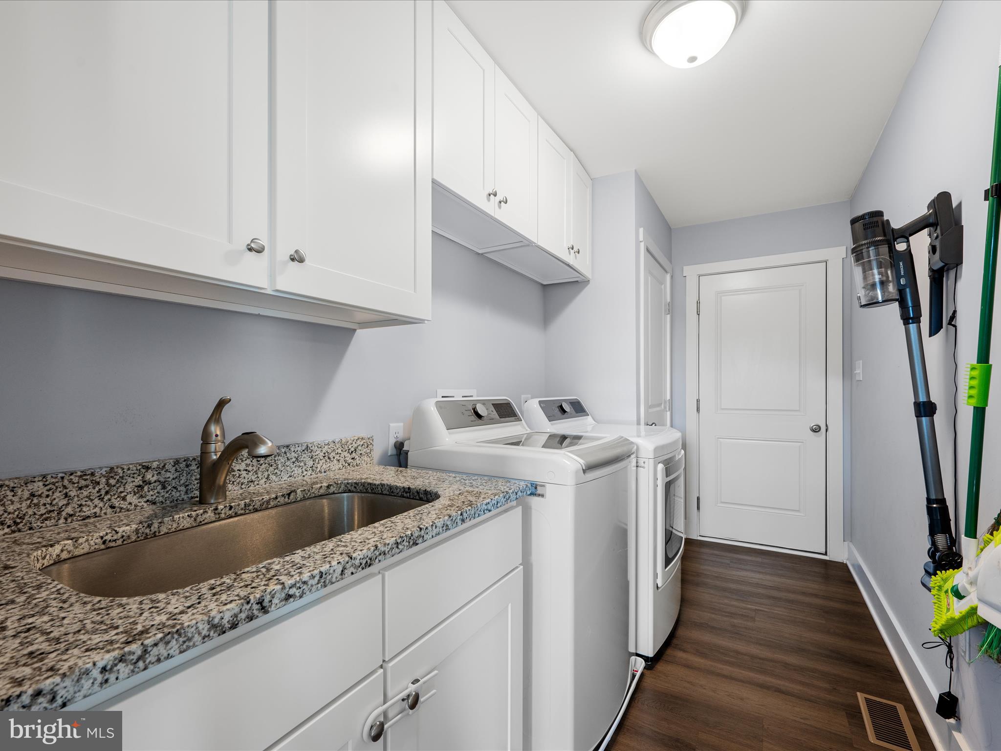 MILTON'S LANDING - Residential