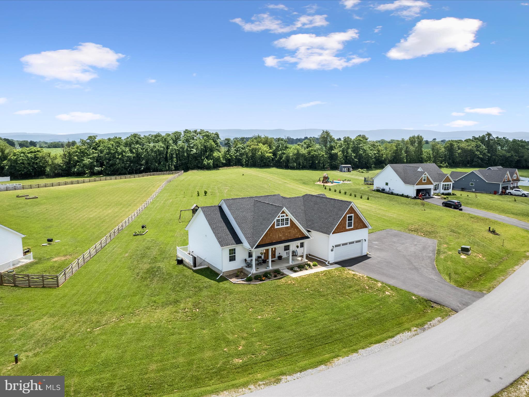 MILTON'S LANDING - Residential