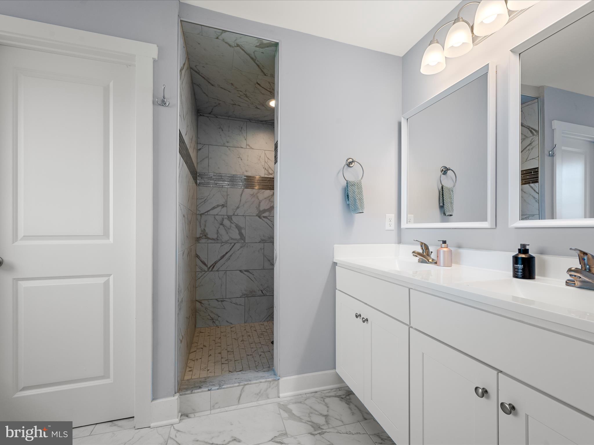 MILTON'S LANDING - Residential