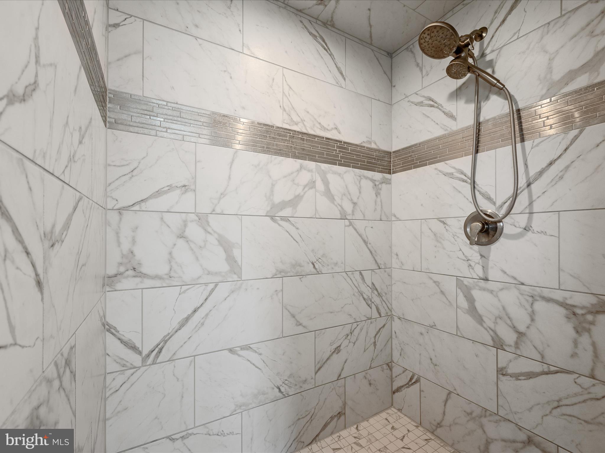 MILTON'S LANDING - Residential