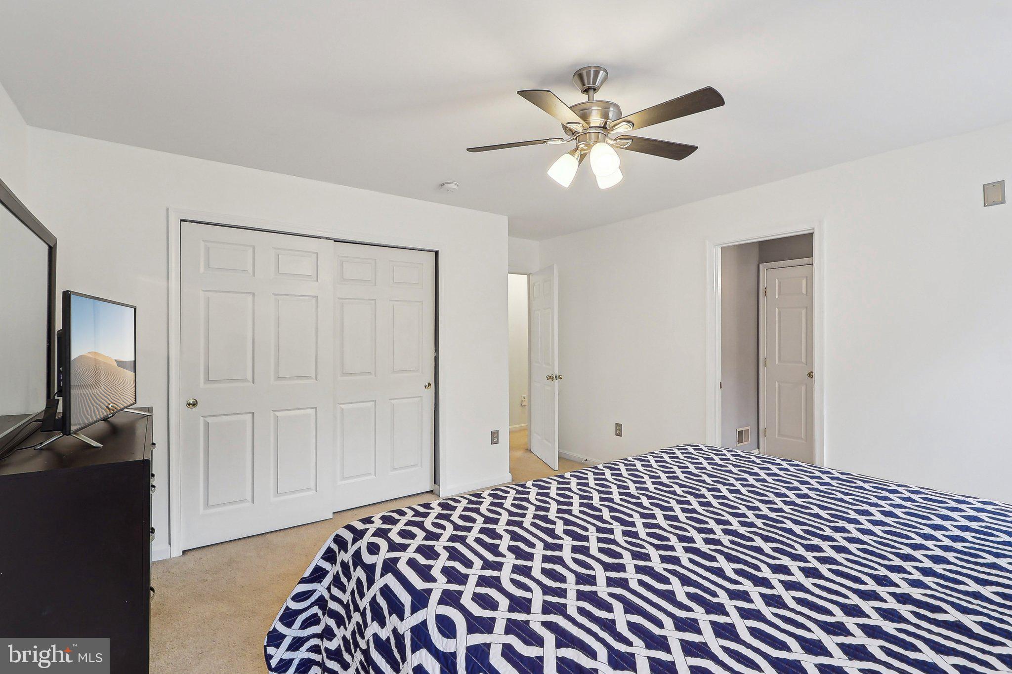 HICKORY RIDGE - Residential