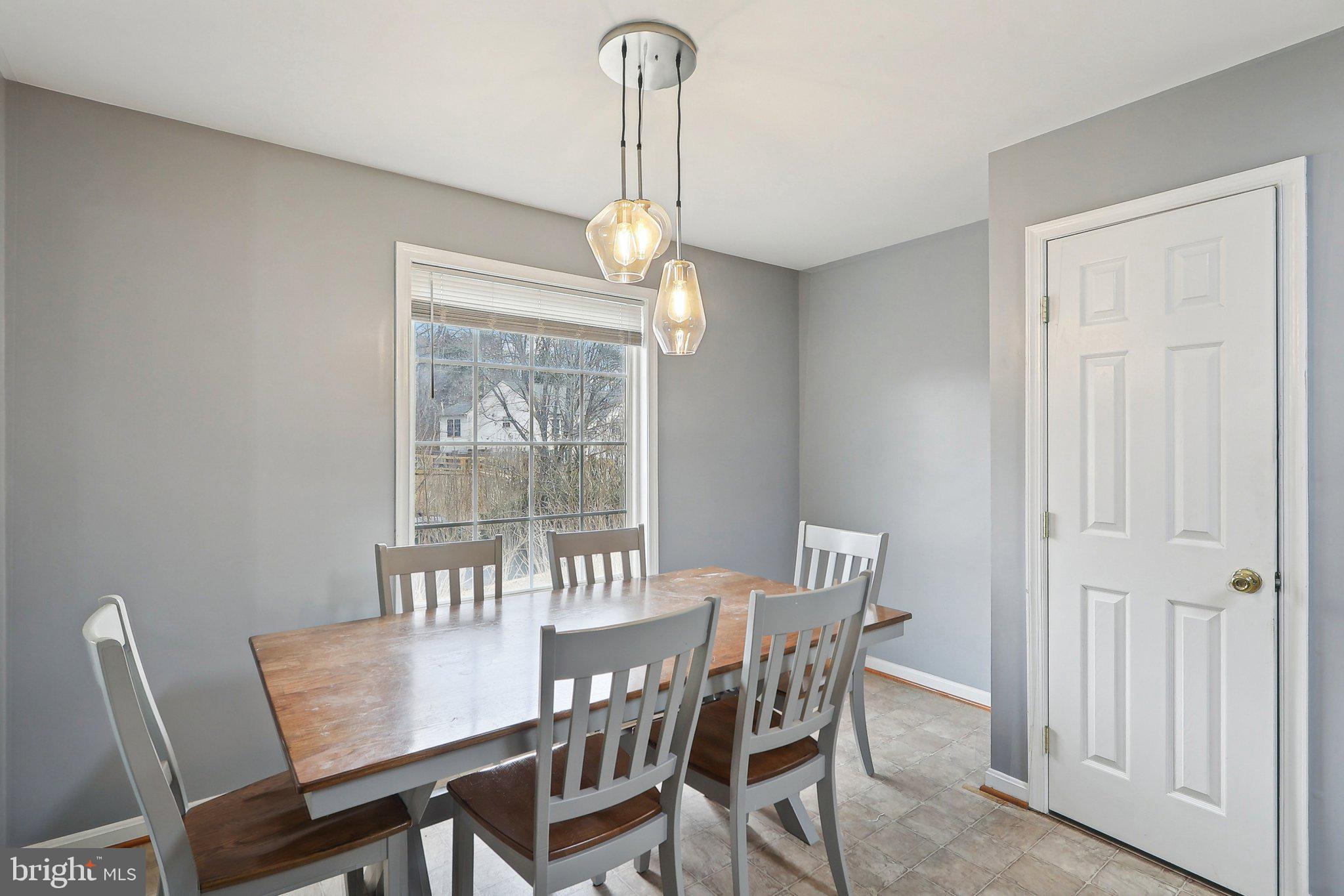 HICKORY RIDGE - Residential