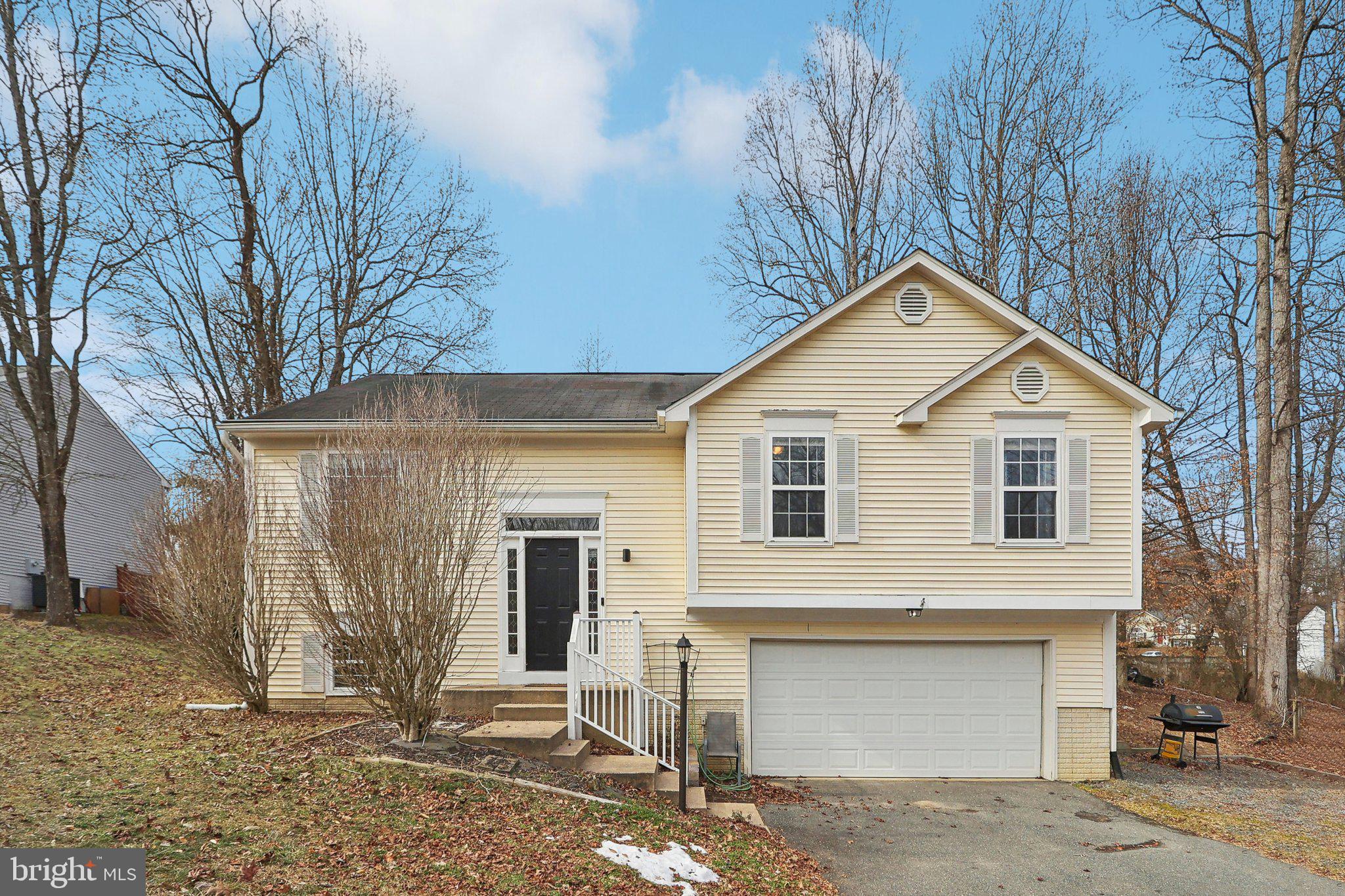 HICKORY RIDGE - Residential