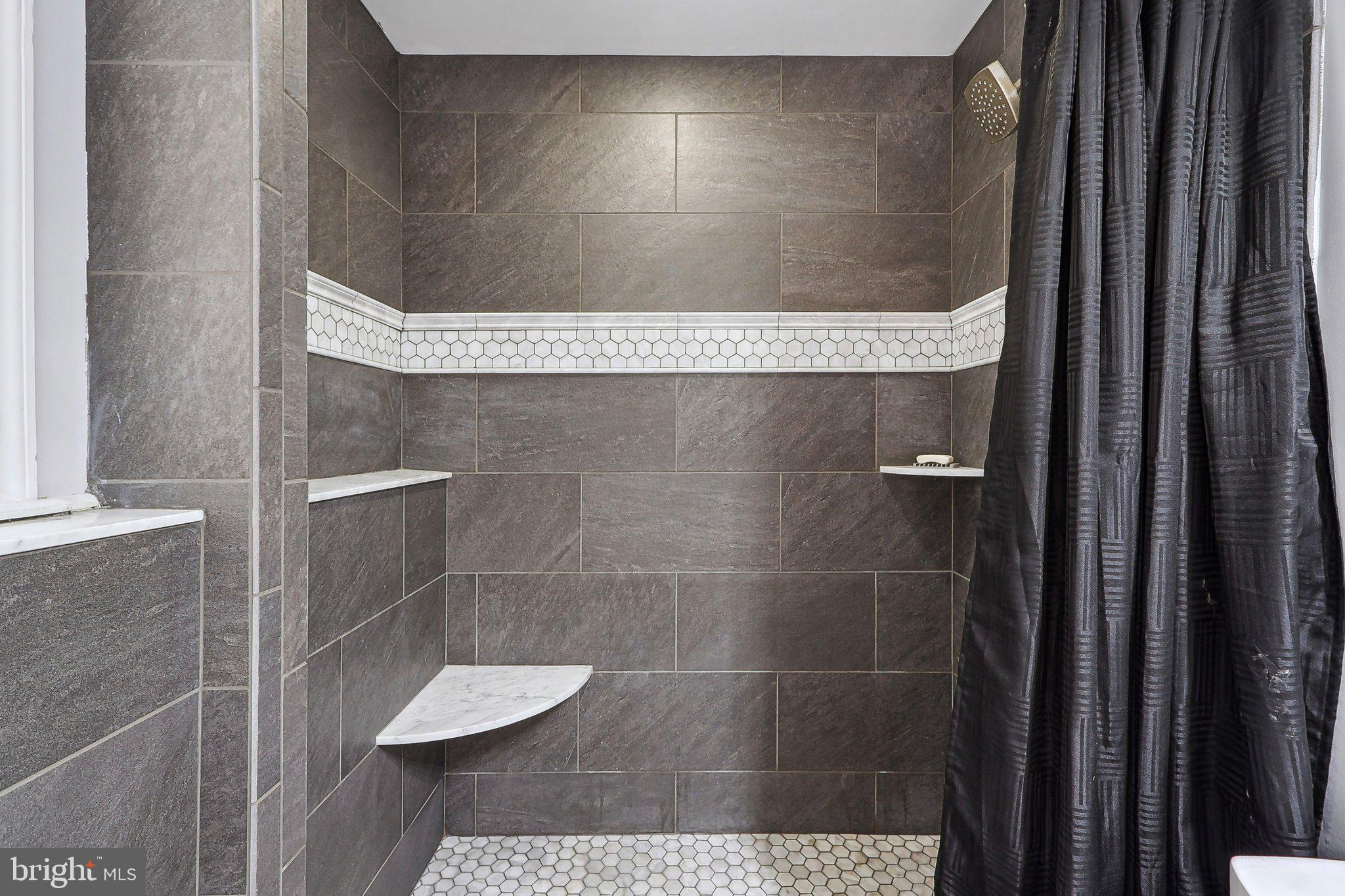 HICKORY RIDGE - Residential