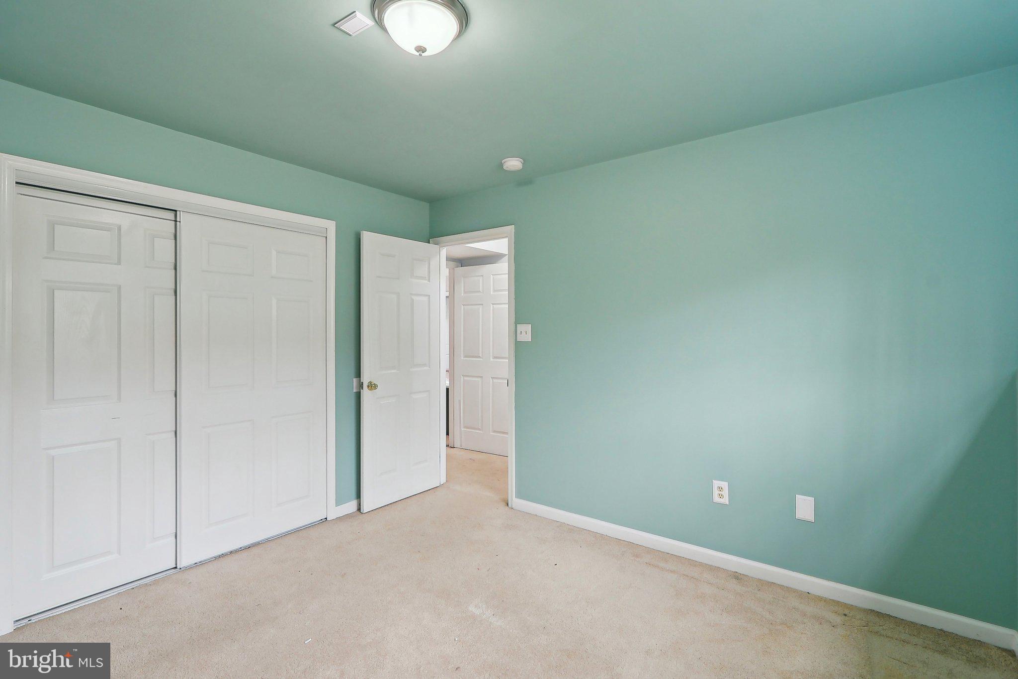 HICKORY RIDGE - Residential