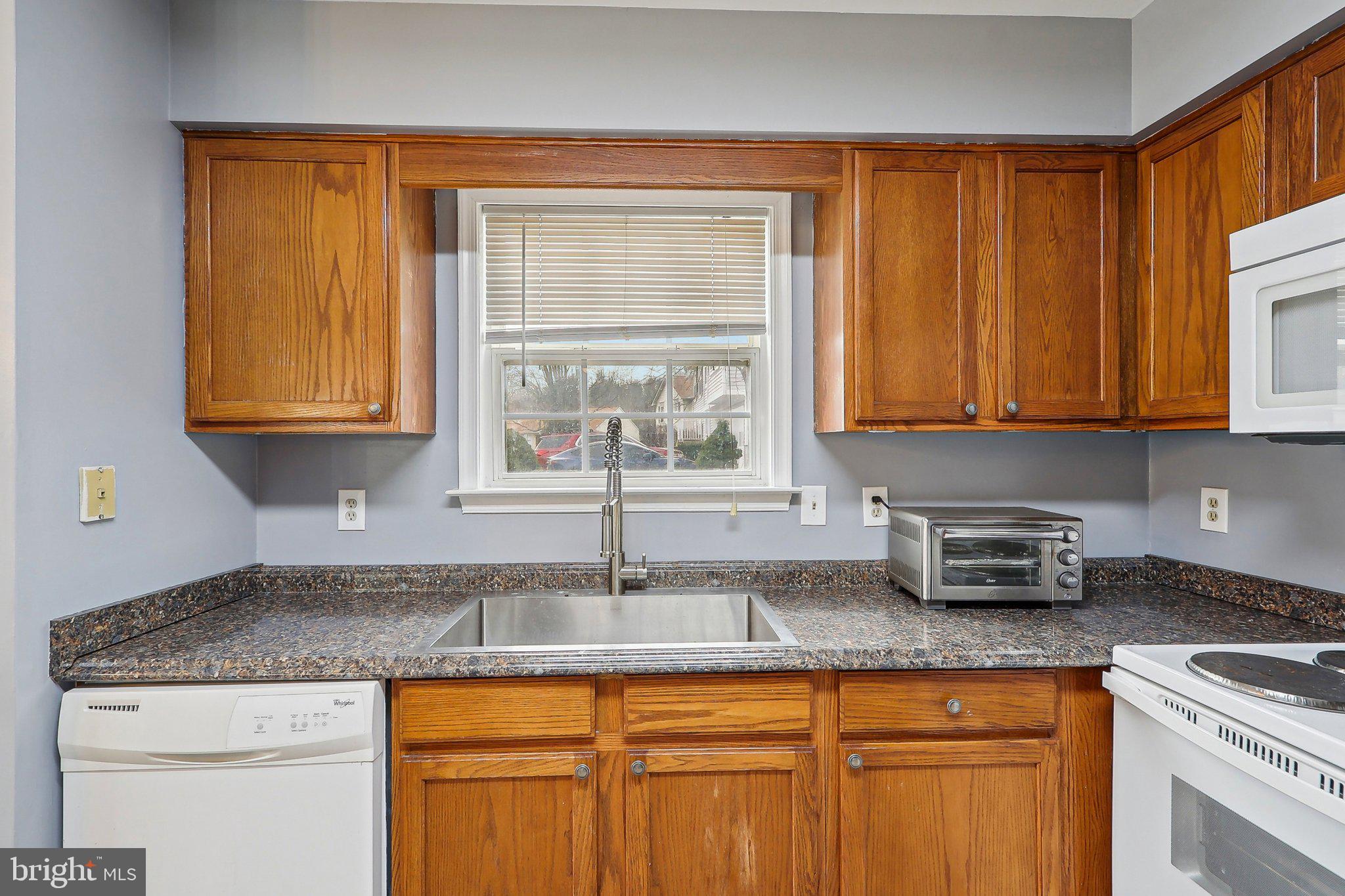 HICKORY RIDGE - Residential