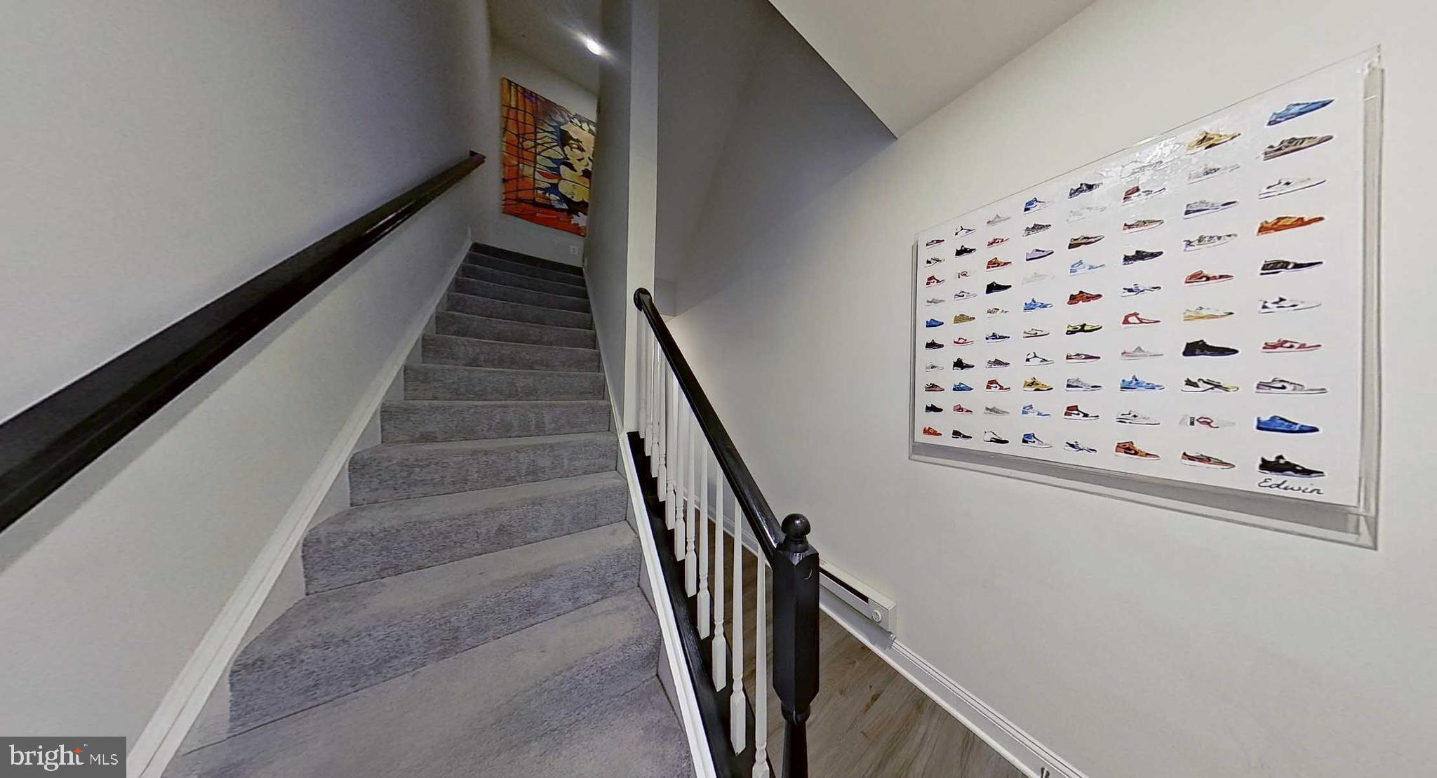 OXFORD SQUARE - Residential