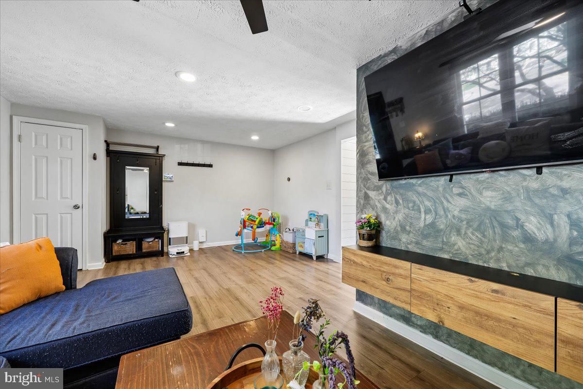 FREDERICKTOWNE VILLAGE - Residential