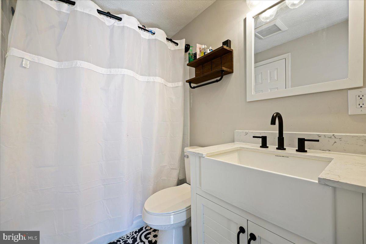 FREDERICKTOWNE VILLAGE - Residential