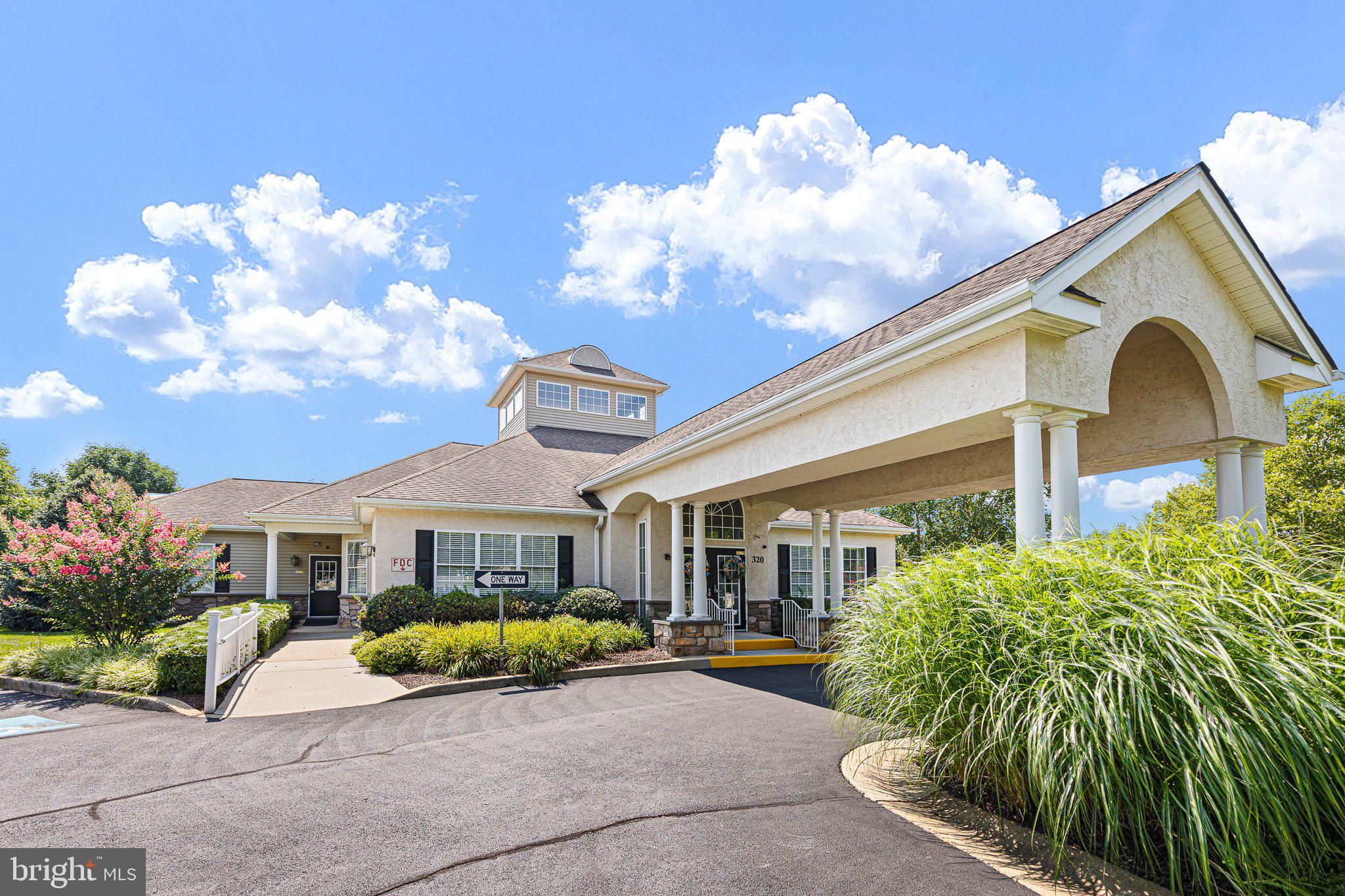 TRADITIONS AT INNI - Residential