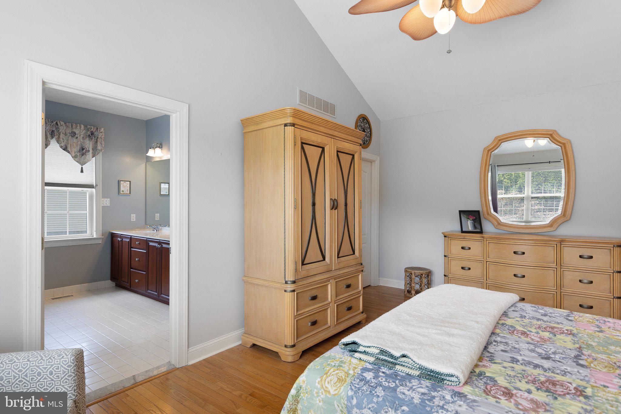 TRADITIONS AT INNI - Residential