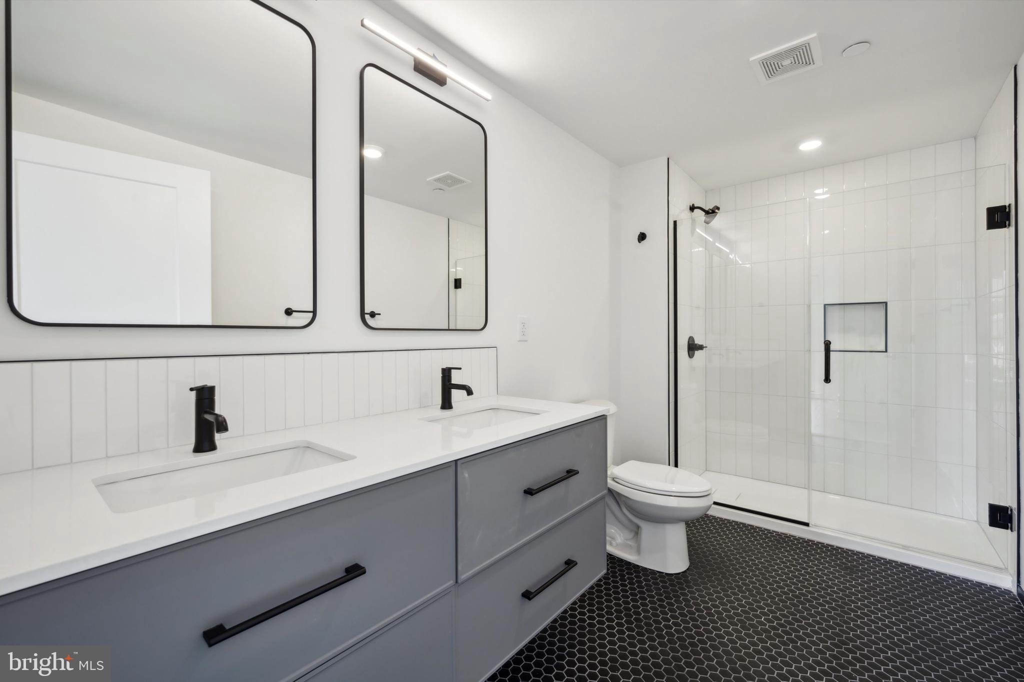 NORTHERN LIBERTIES - Residential Lease