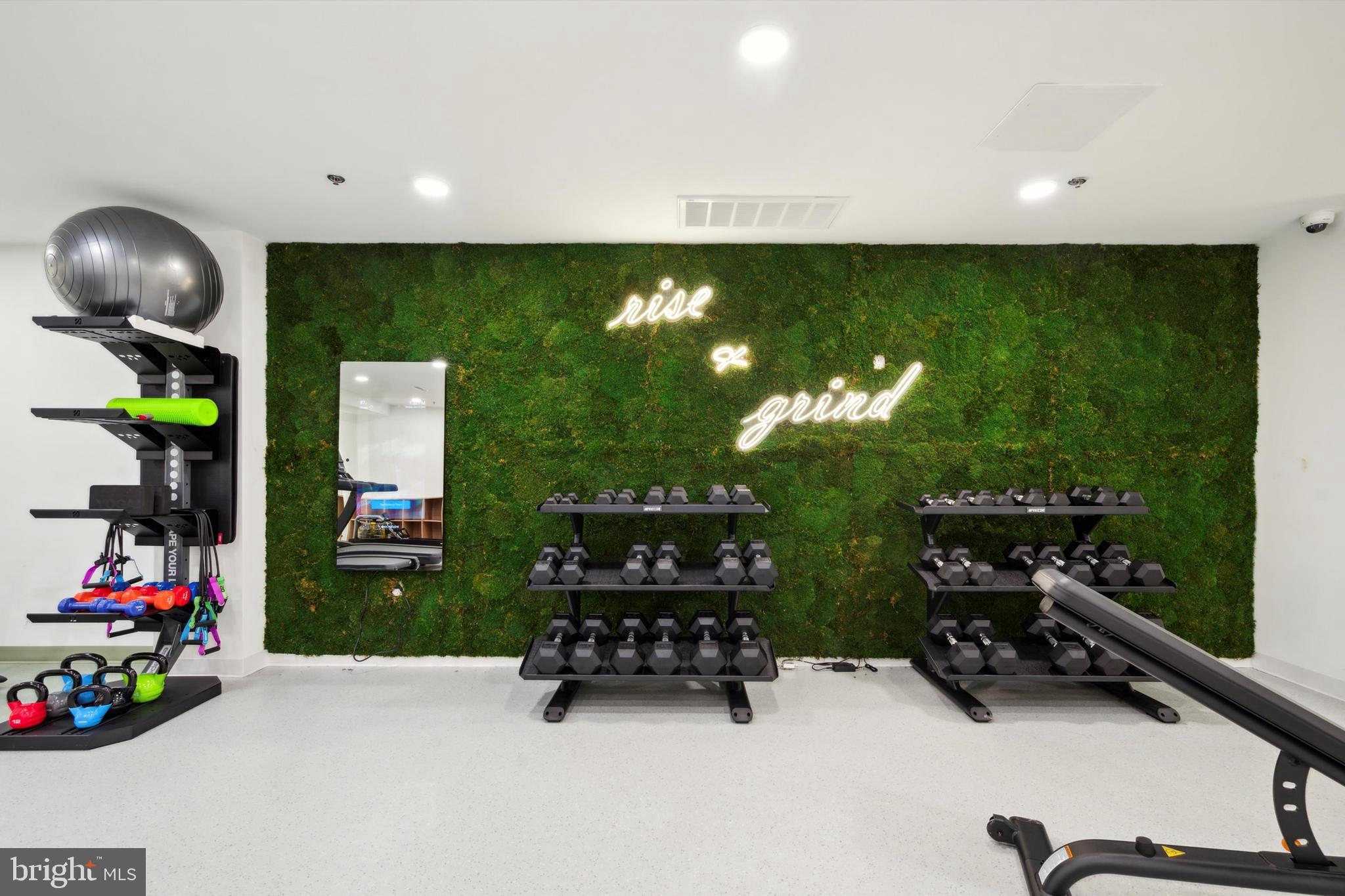 NORTHERN LIBERTIES - Residential Lease