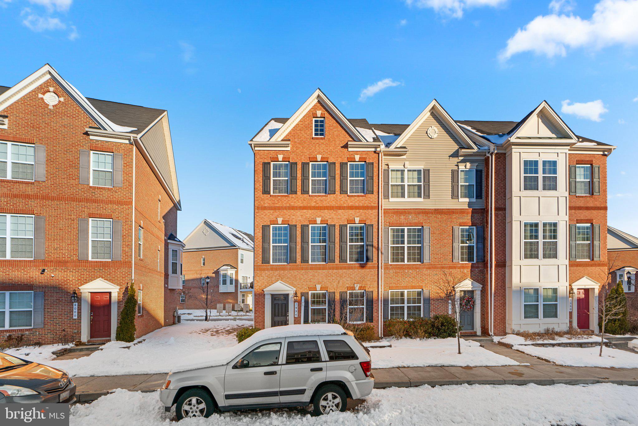 DORSET GARDENS AT BLUE STREAM - Residential