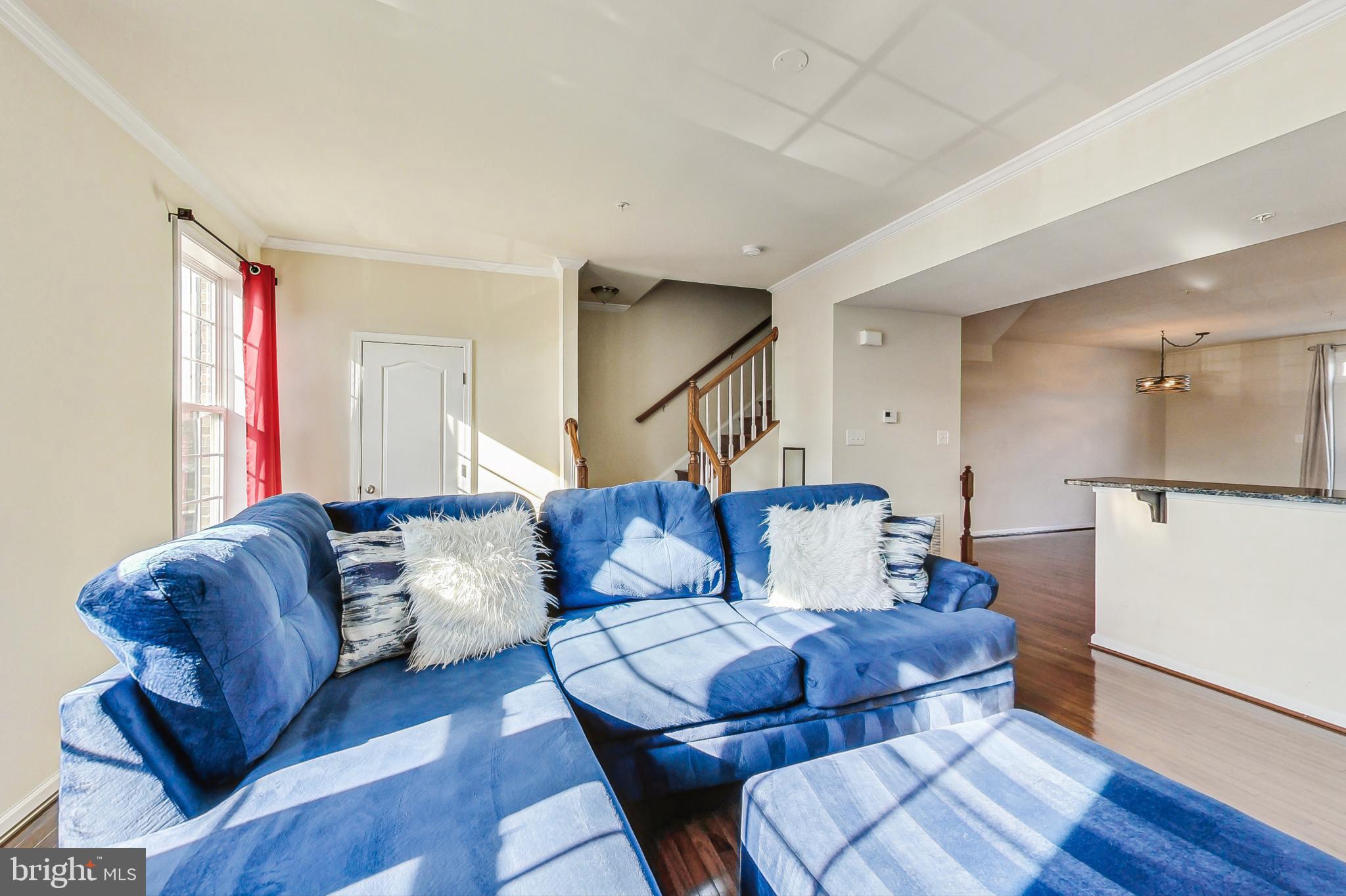 MARKET SQUARE - Residential Lease