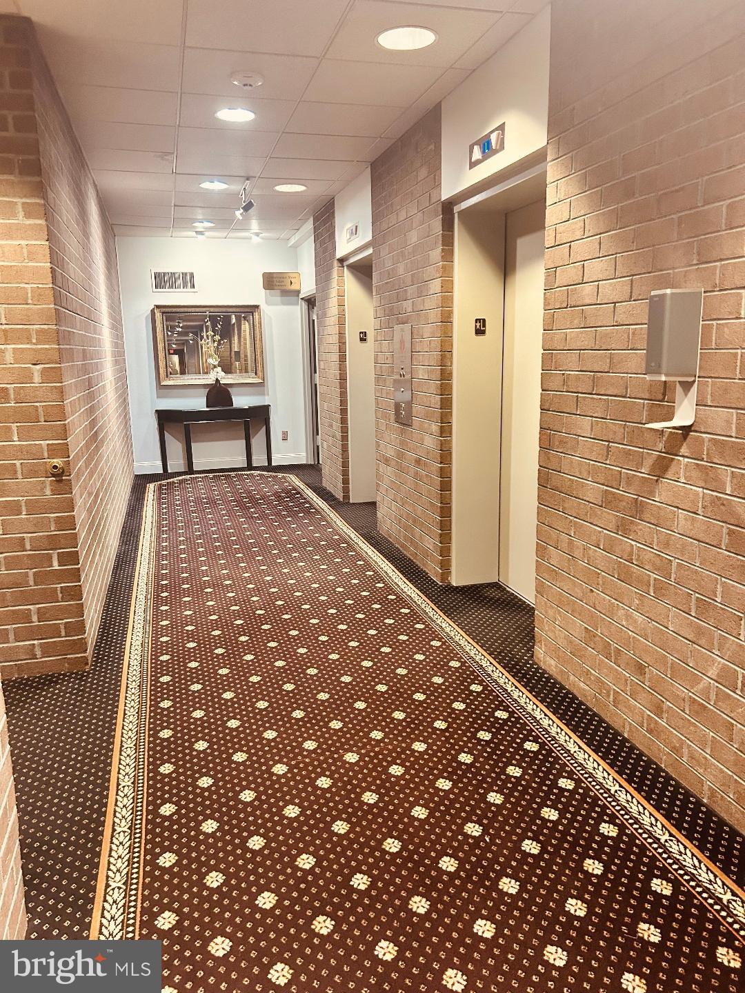 REGENCY AT MCLEAN - Residential