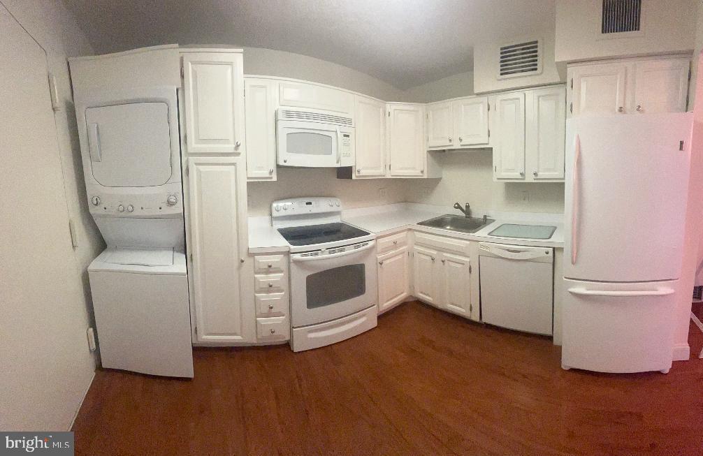 REGENCY AT MCLEAN - Residential