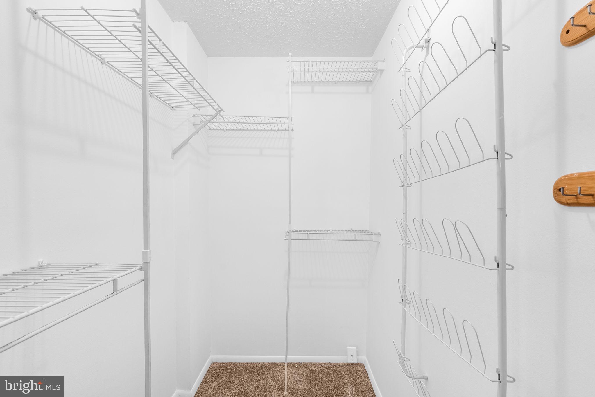 DAMASCUS VALLEY PARK - Residential