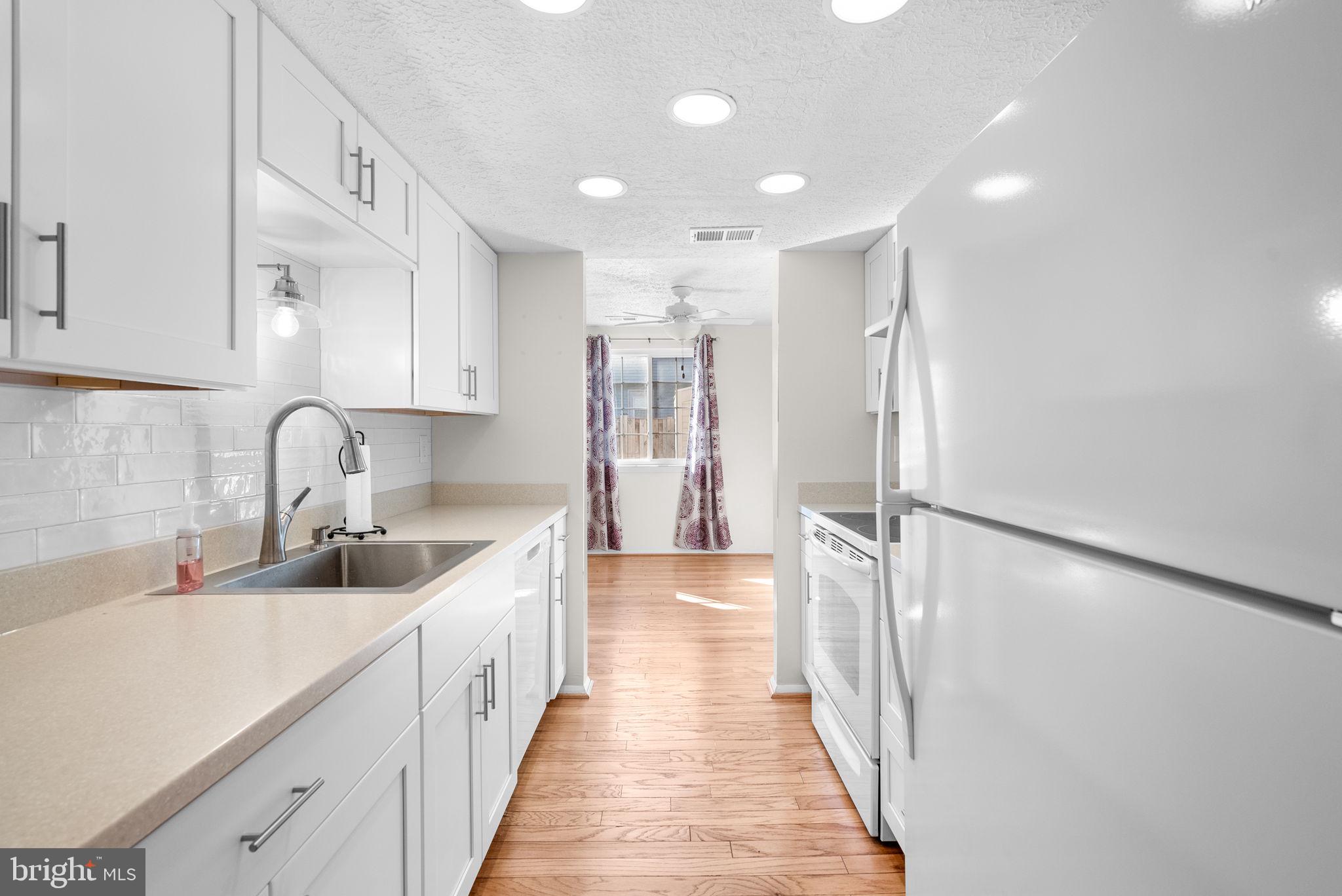 DAMASCUS VALLEY PARK - Residential