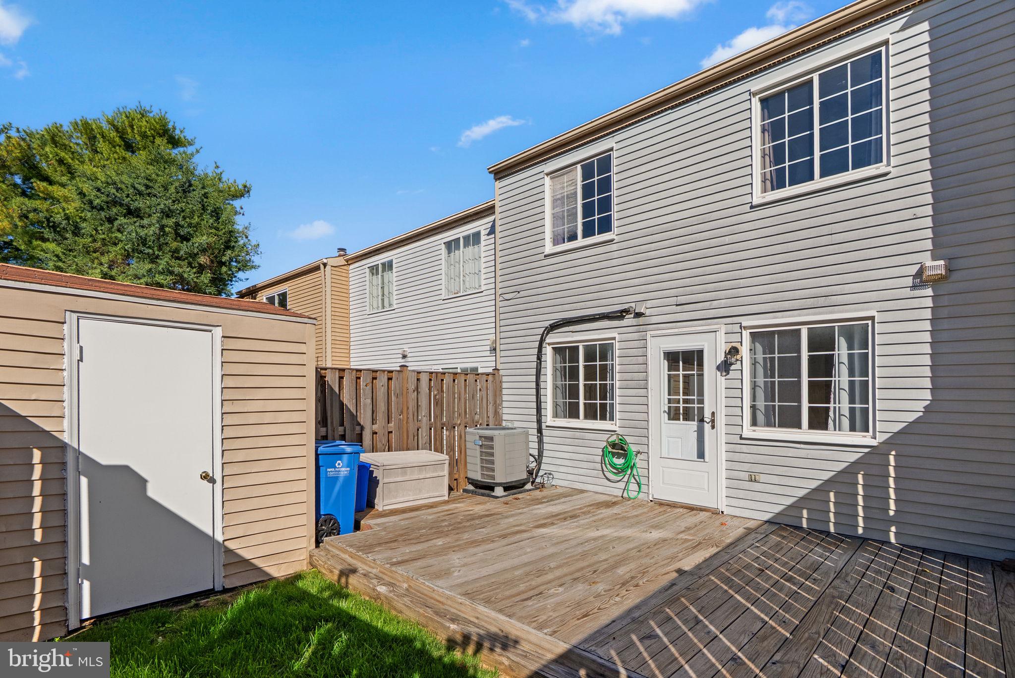 DAMASCUS VALLEY PARK - Residential