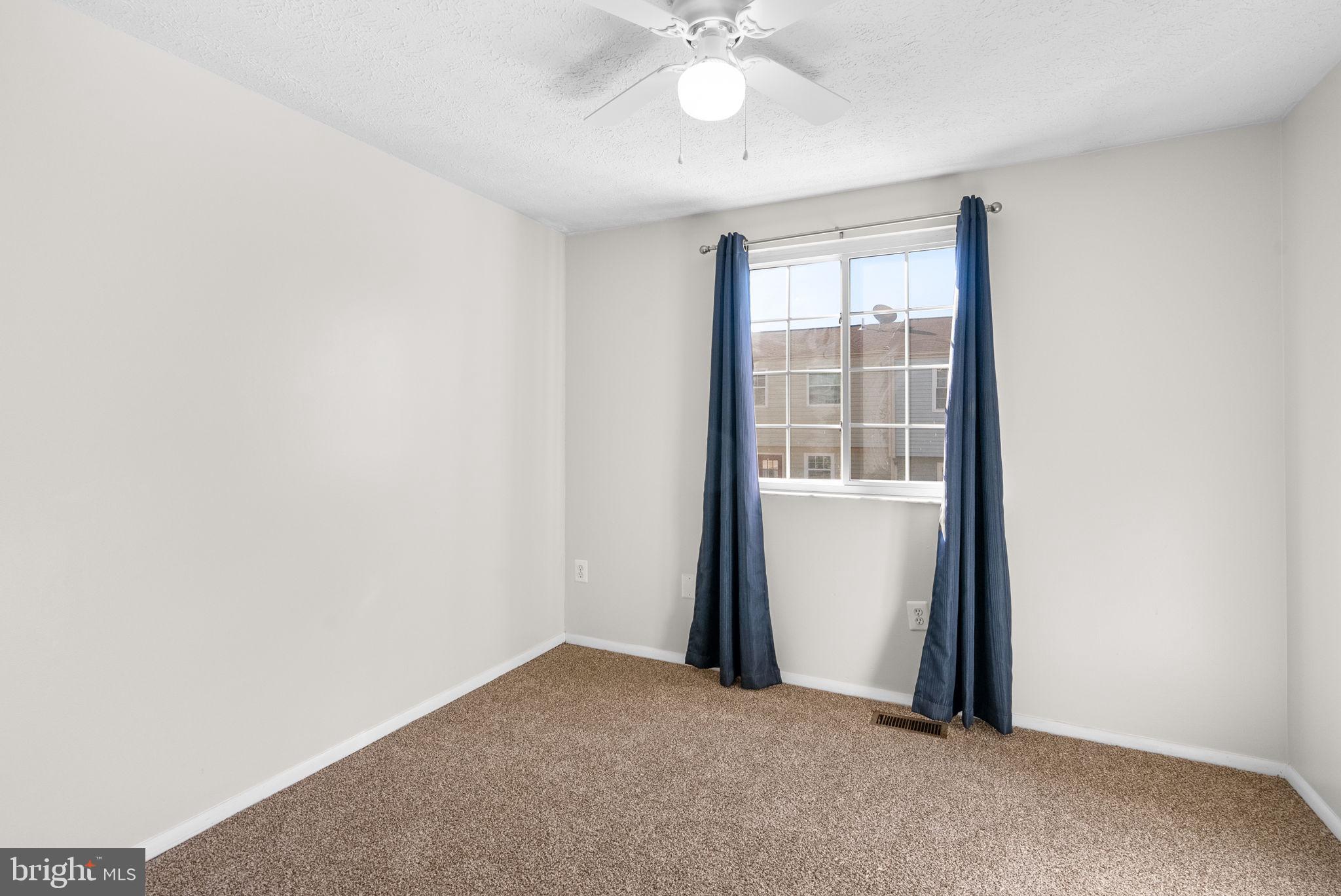 DAMASCUS VALLEY PARK - Residential