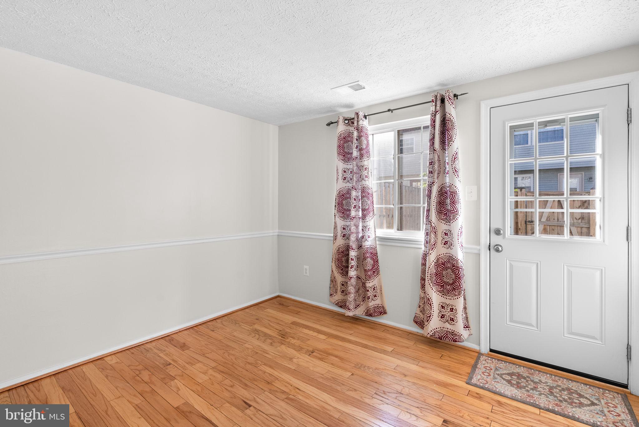 DAMASCUS VALLEY PARK - Residential