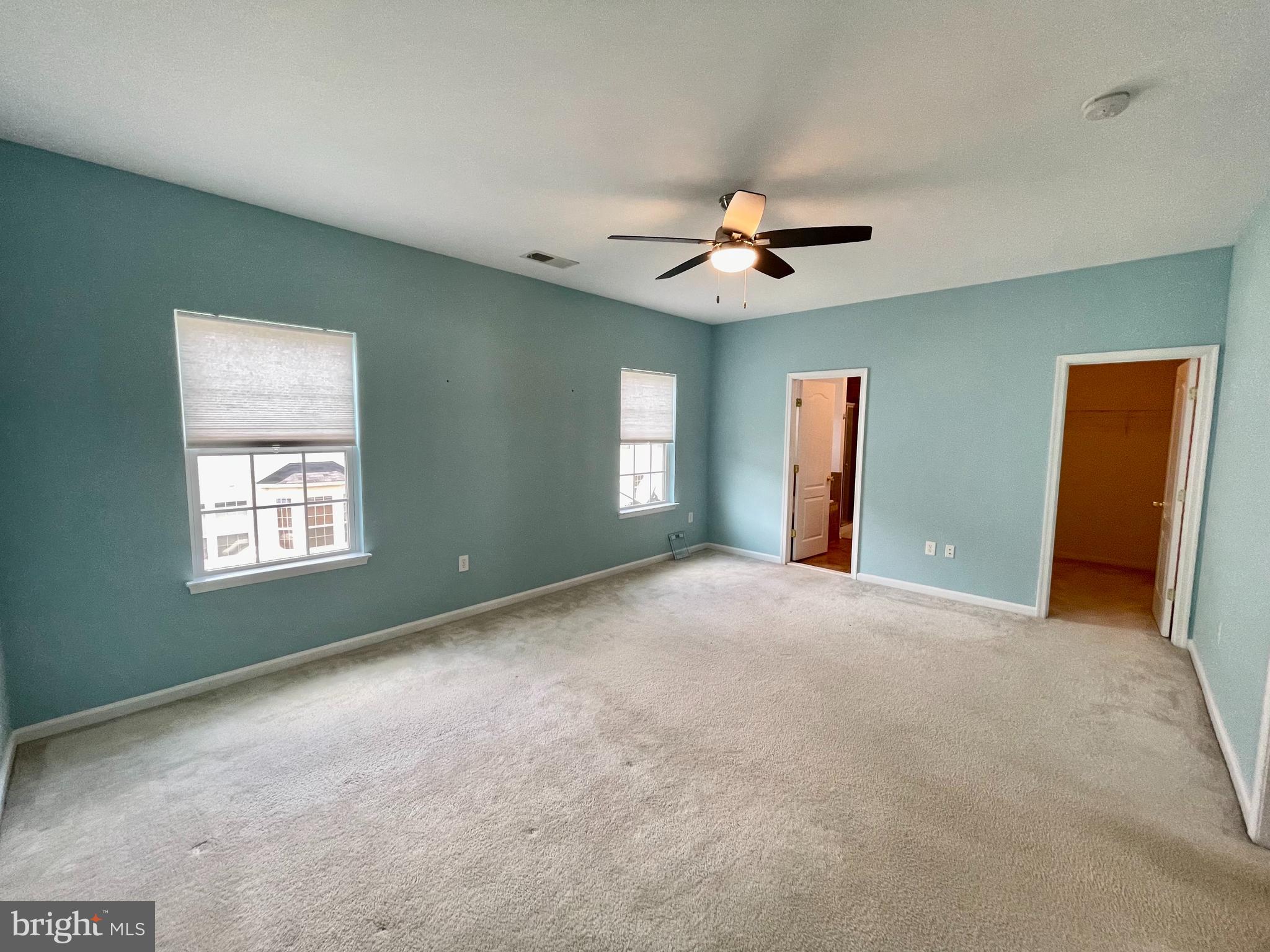 WAKELAND MANOR - Residential Lease