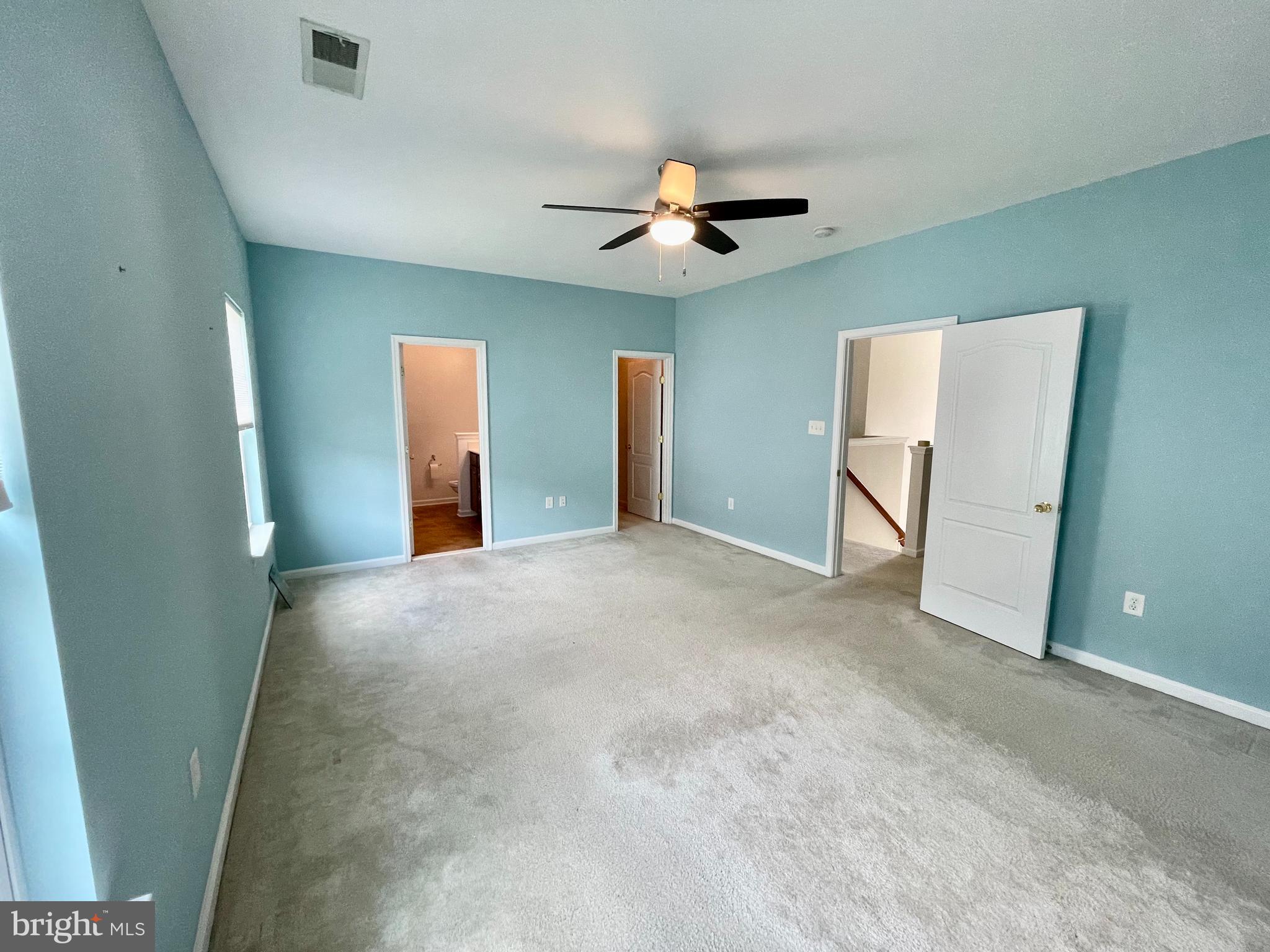 WAKELAND MANOR - Residential Lease