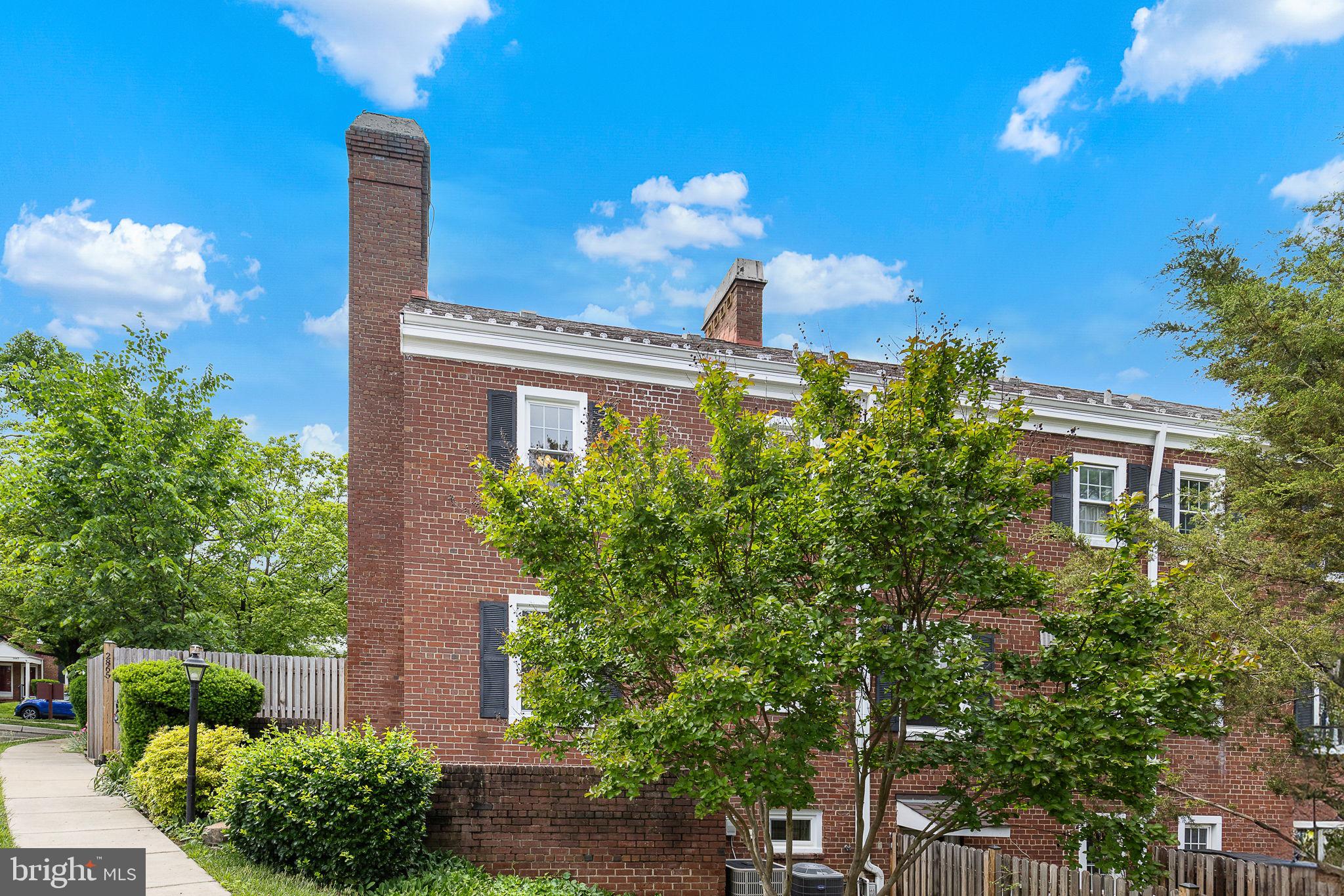 FAIRLINGTON VILLAGES - Residential