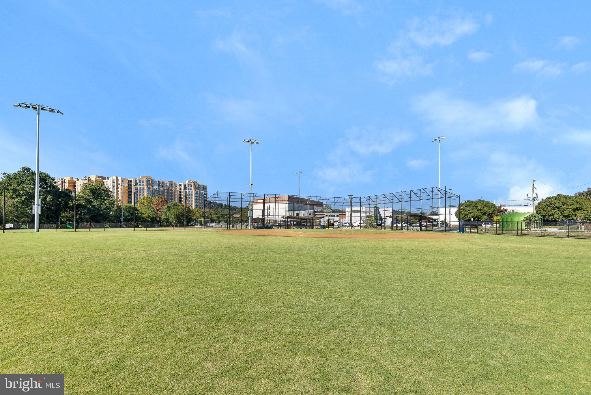 FAIRLINGTON VILLAGES - Residential