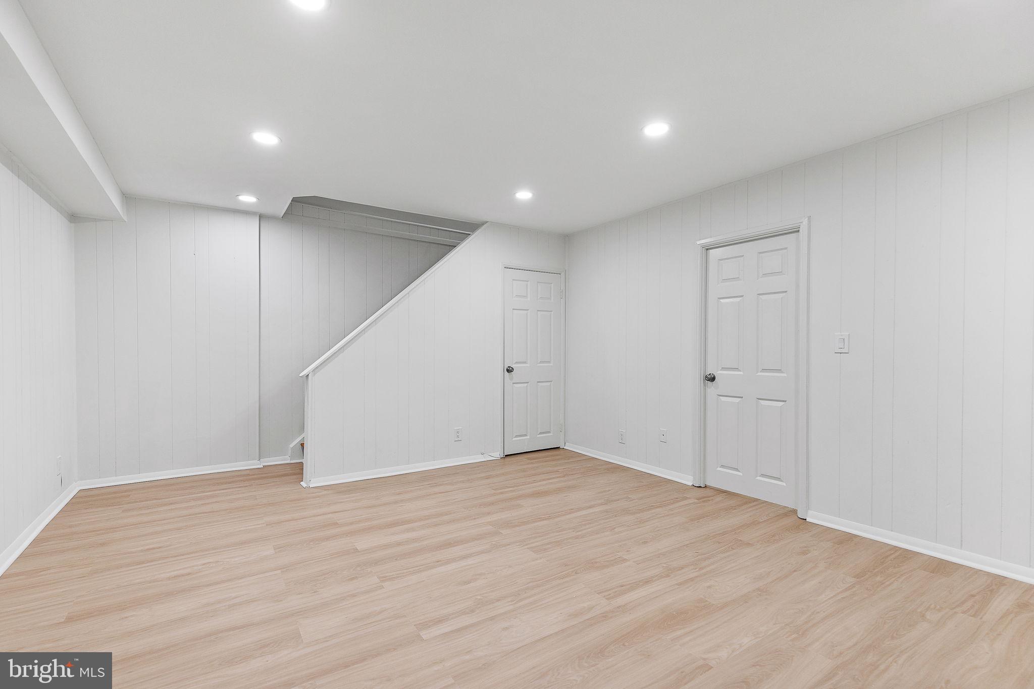 FAIRLINGTON VILLAGES - Residential