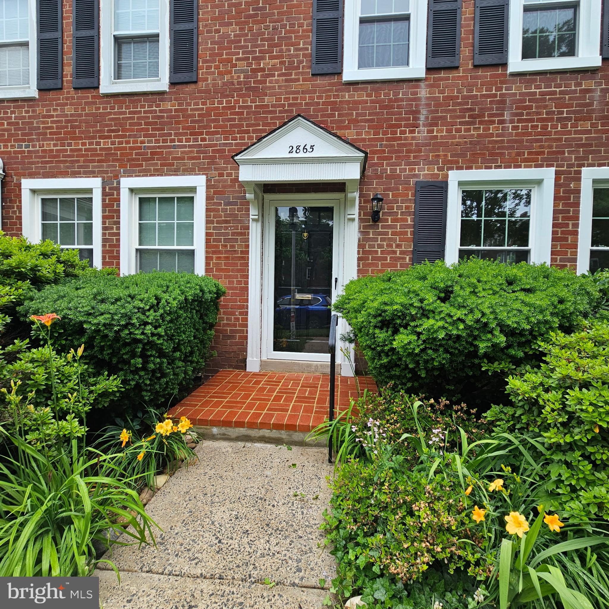 FAIRLINGTON VILLAGES - Residential