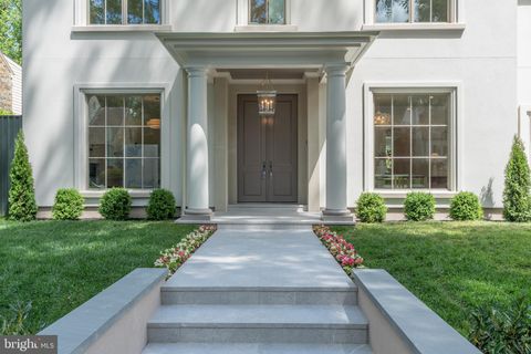 4821 RODMAN STREET NW WASHINGTON DC 20016