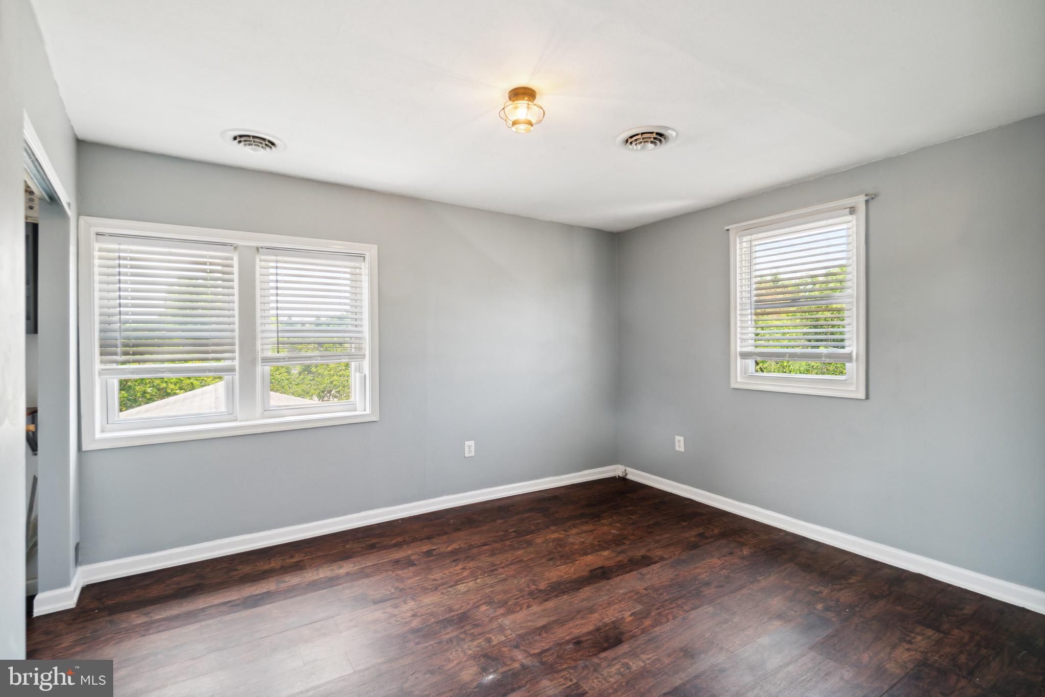 HALETHORPE - Residential