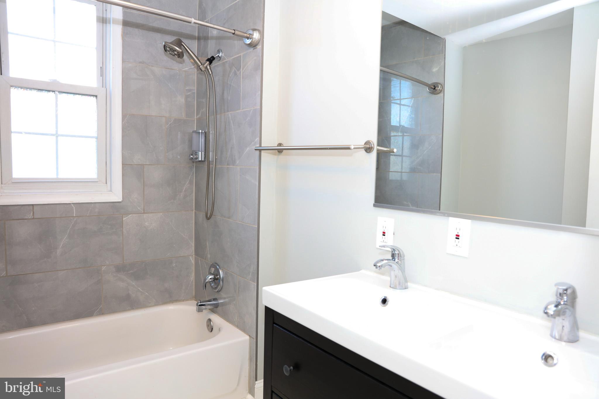 NORTH LINTHICUM - Residential Lease