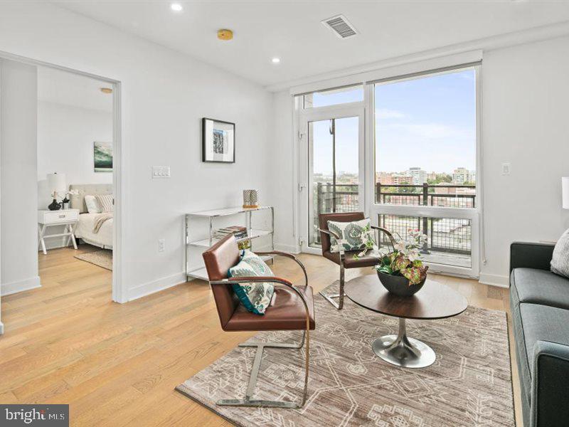 37 L STREET SE 706