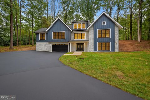 11600 BLUE RIDGE LANE GREAT FALLS VA 22066