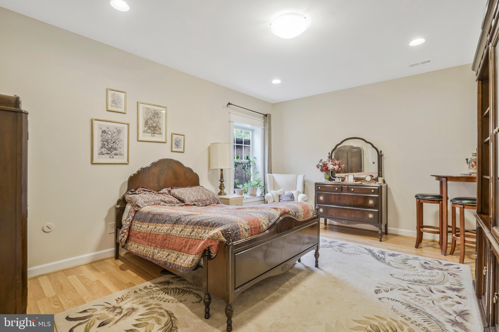 MERRELL PARK - Residential